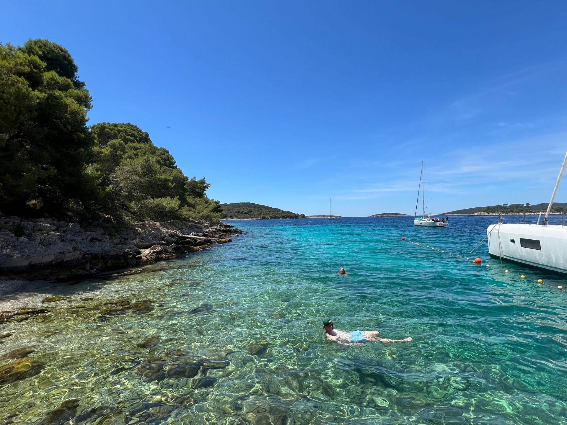 Solta_Croacia Bivestour
